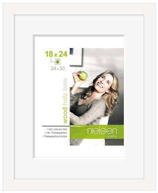 Nielsen Apollo White Picture Frame & Mount Nielsen Apollo White Picture Frame & Mount (RW8988002)